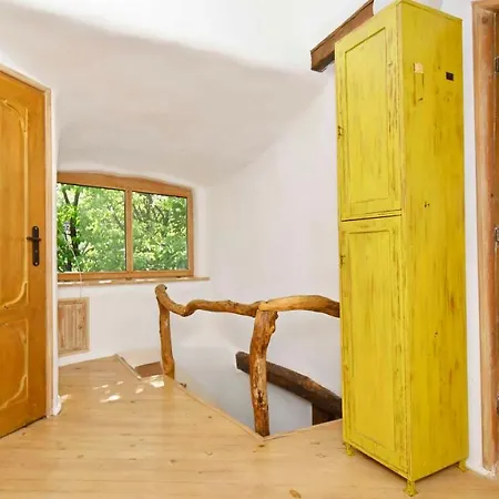 Clay House Banya Banya (Burgas)