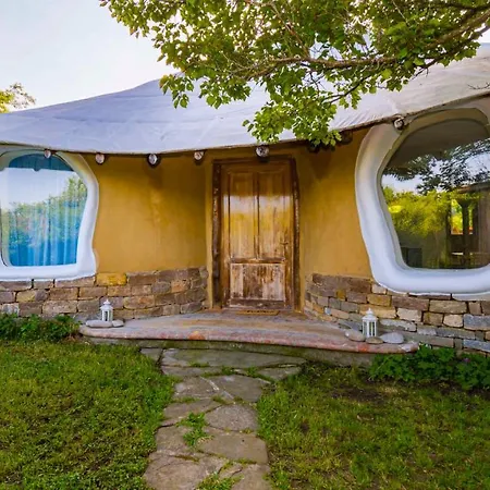 Holiday home Clay House Banya *